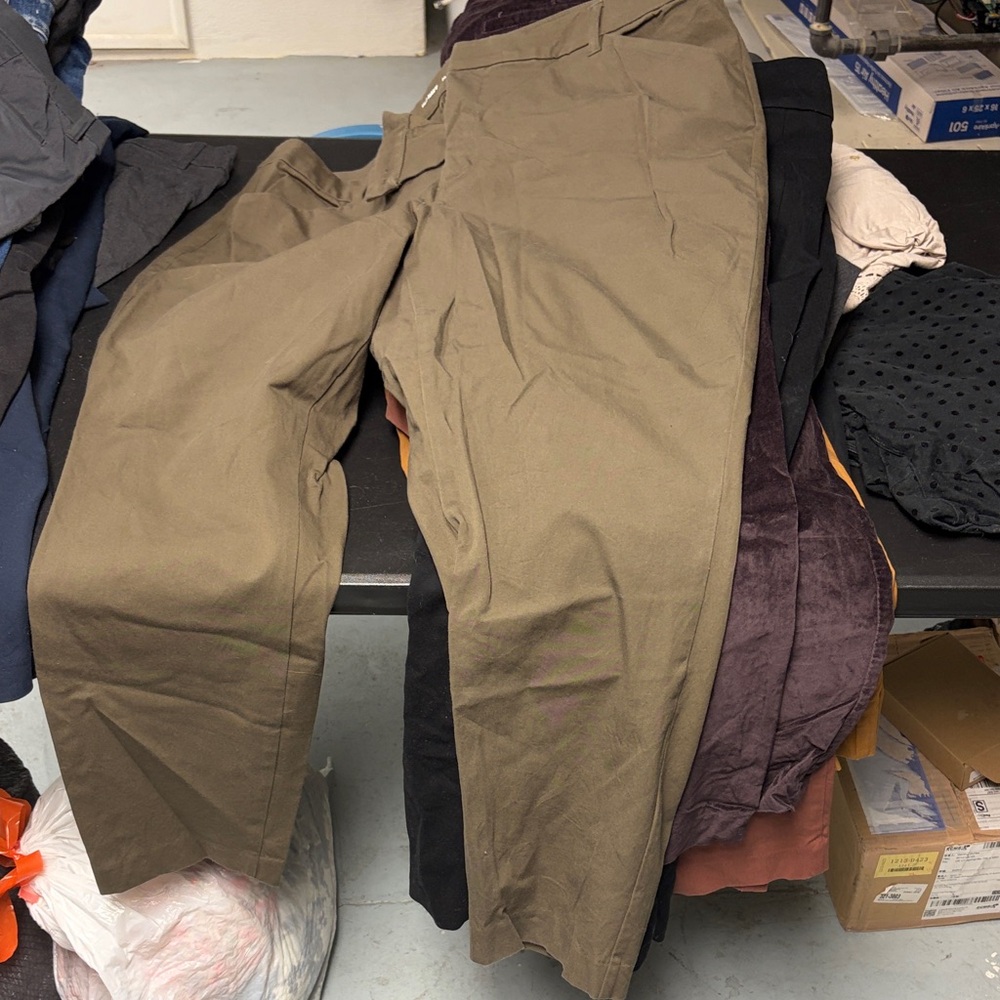 Men's Tan Pants